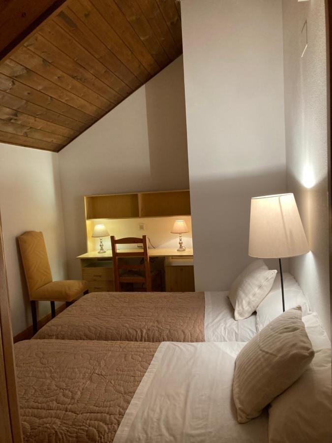 Ferienwohnung Atico Jaca A 200 M De La Ciudadela Exterior foto